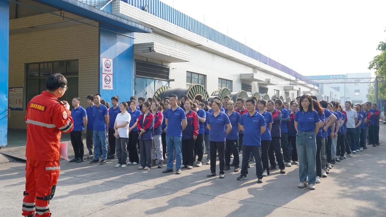 2025年湘聯(lián)電纜消防綜合演習(xí)順利舉行！